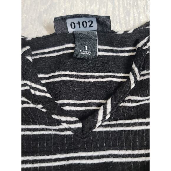 Torrid Jumpsuit Size 14/16 black/white striped Cropped Beachy Office work wear - Picture 6 of 6